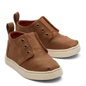Toms Botas sneaker.